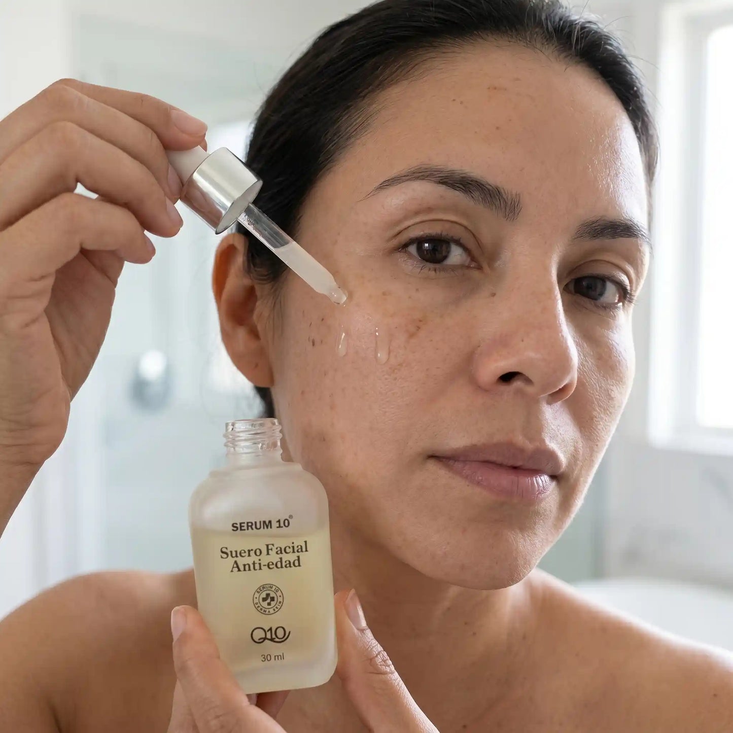 Serum Q10 Antimanchas y Reafirmante